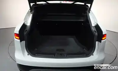 Jaguar F-Pace 2017 3.0 Автомат в Москве № 283839, миниатюра 3