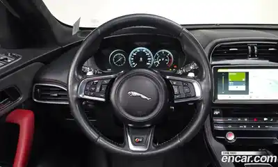 Jaguar F-Pace 2017 3.0 Автомат в Москве № 283839, миниатюра 10