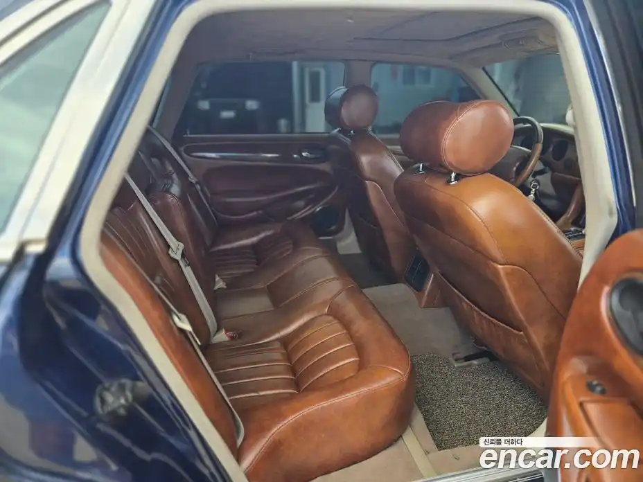 Jaguar XJ-8 2001 4.0 Автомат в Москве № 284003, фото 13