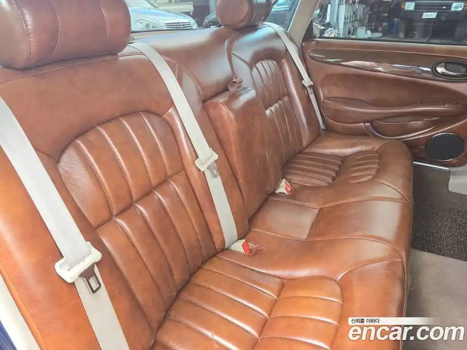 Jaguar XJ-8 2001 4.0 Автомат в Москве № 284003, фото 14