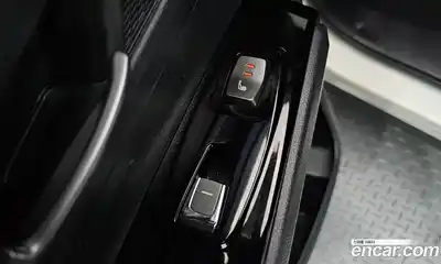 SsangYong Korando 2020 1.5 Автомат в Москве № 28454, миниатюра 3