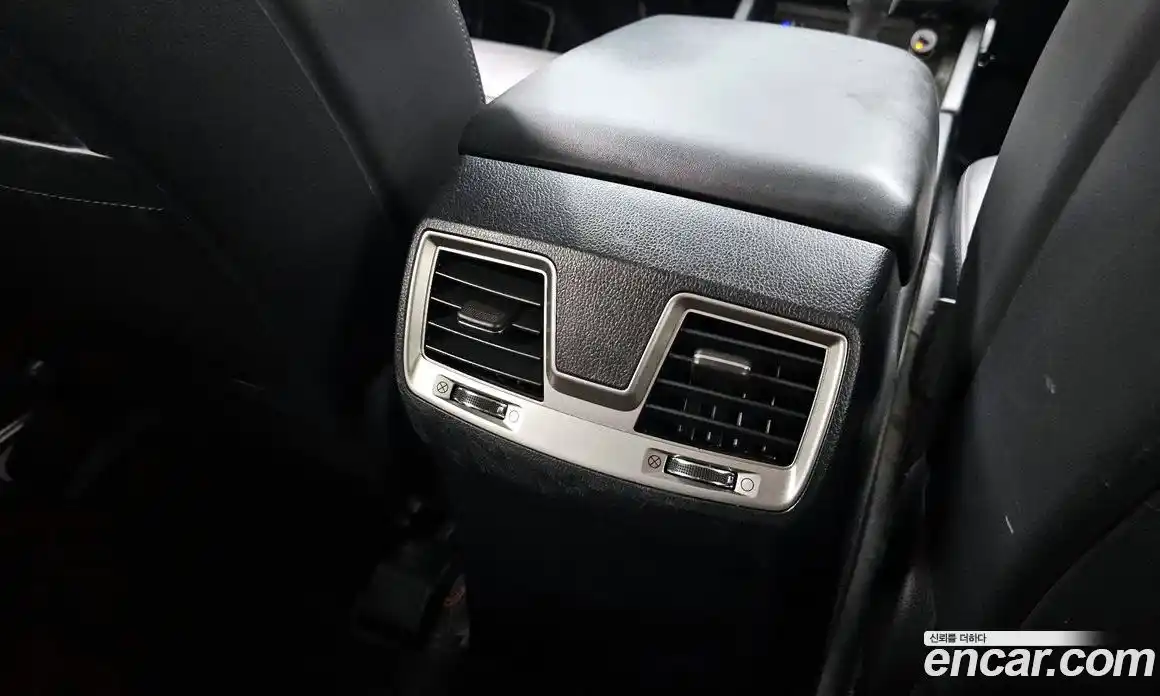 SsangYong Rexton 2019 2.2 Автомат в Москве № 291351, фото 3