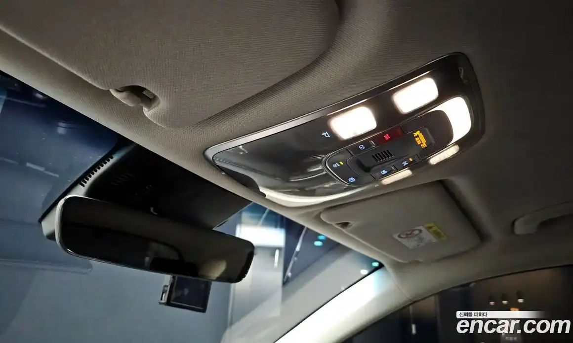 Genesis GV70 2022 2.5 Автомат в Москве № 298820, фото 11