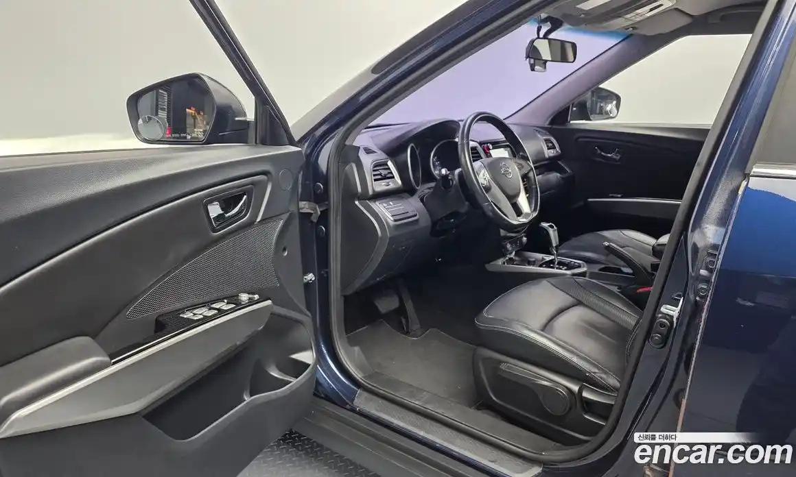 SsangYong TIBOLI 2016 1.6 Автомат в Москве № 30063, фото 9