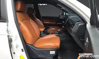 SsangYong Rexton 2022 2.2 Автомат в Москве № 30091, миниатюра 3