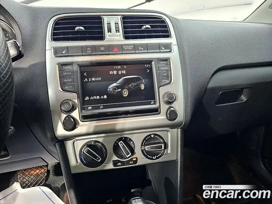 Volkswagen Polo 2015 1.4 Автомат в Москве № 301927, фото 16