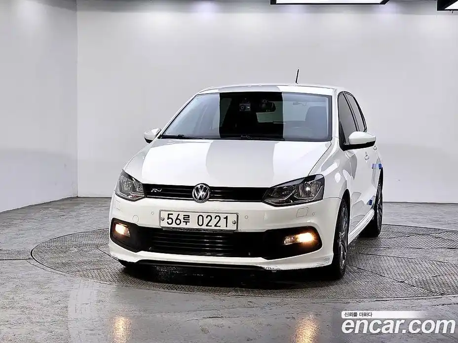 Volkswagen Polo 2015 1.4 Автомат в Москве № 301927, фото 20