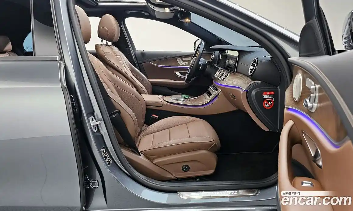 Mercedes-Benz E-Class 2021 2.0 Автомат в Москве № 310505, фото 10