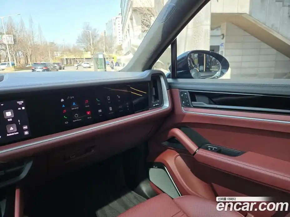 Porsche Cayenne 2025 4.0 Автомат в Москве № 312761, фото 13