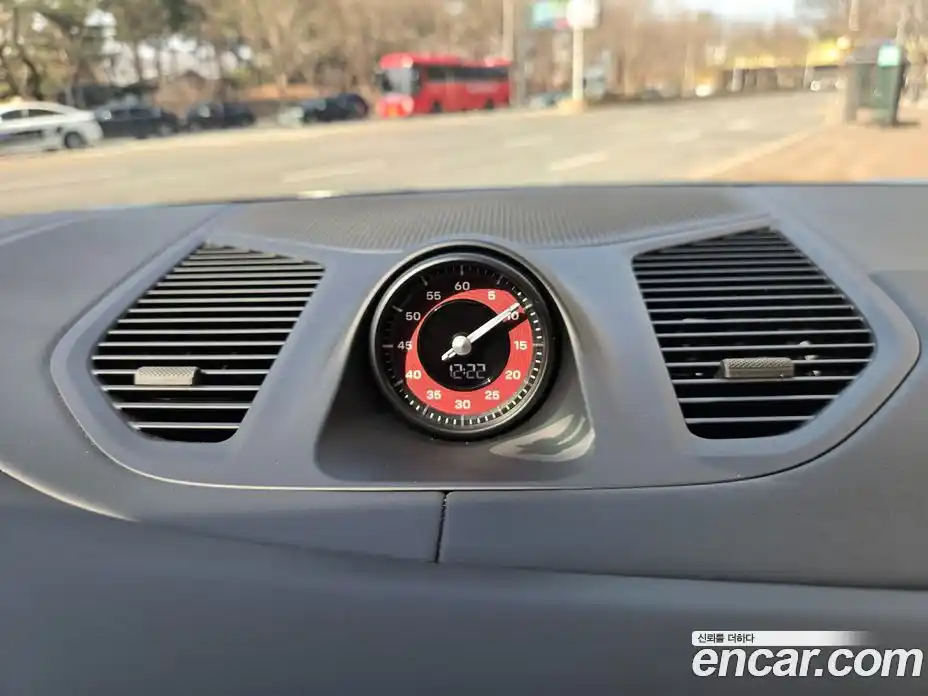 Porsche Cayenne 2025 4.0 Автомат в Москве № 312761, фото 16