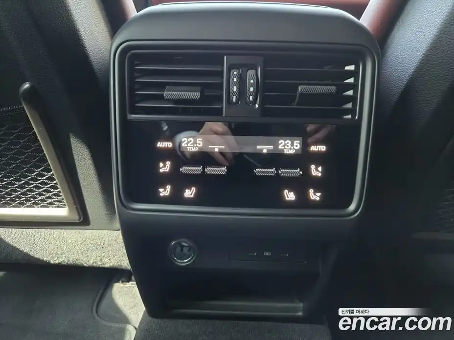 Porsche Cayenne 2025 4.0 Автомат в Москве № 312761, фото 17