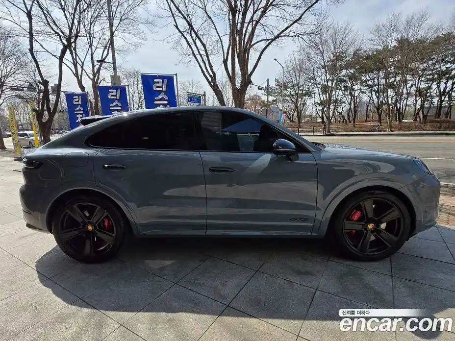 Porsche Cayenne 2025 4.0 Автомат в Москве № 312761, фото 19