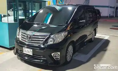 Toyota Alphard, 2013