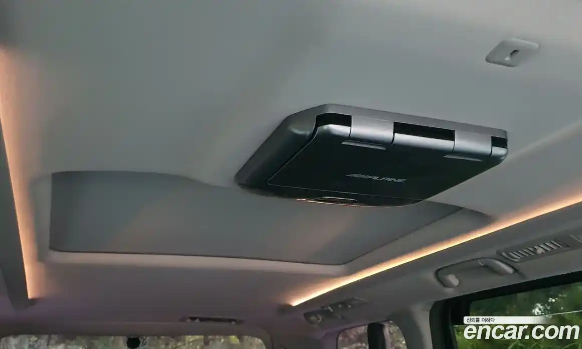 Toyota Alphard 2013 2.4 Автомат в Москве № 313429, фото 20