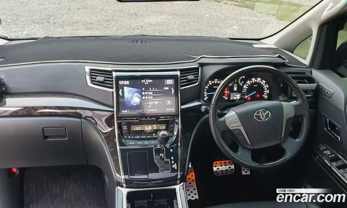 Toyota Alphard 2013 2.4 Автомат в Москве № 313429, фото 8