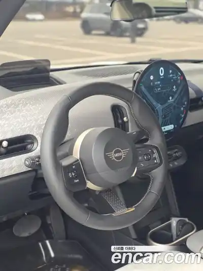 Mini Cooper Convertible 2026 2.0 Автомат в Москве № 317424, миниатюра 6