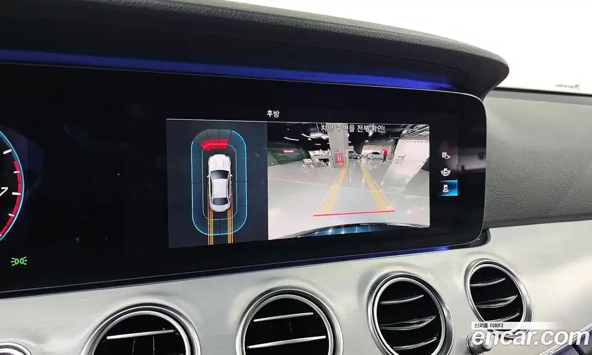 Mercedes-Benz E-Class 2021 2.0 Автомат в Москве № 324984, фото 12