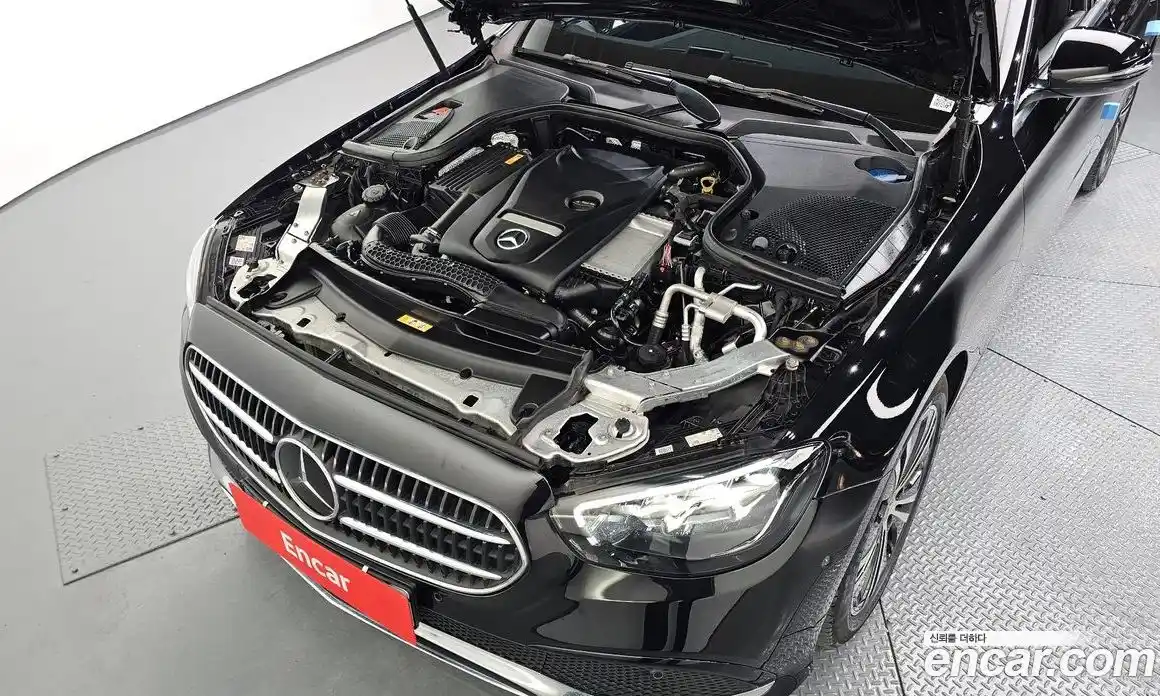 Mercedes-Benz E-Class 2021 2.0 Автомат в Москве № 324984, фото 16