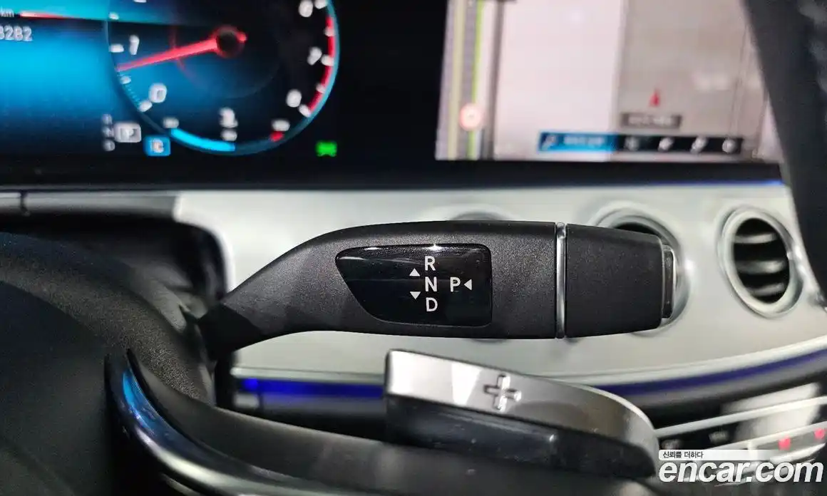 Mercedes-Benz E-Class 2021 2.0 Автомат в Москве № 324984, фото 6