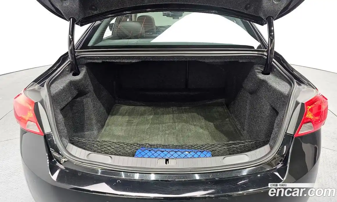 Chevrolet Impala 2016 3.6 Автомат в Москве № 331961, фото 13