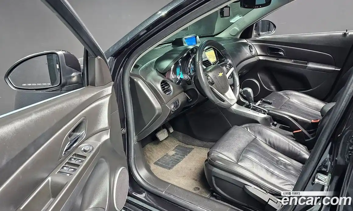 Chevrolet Cruze 2012 1.8 Автомат в Москве № 332855, фото 16