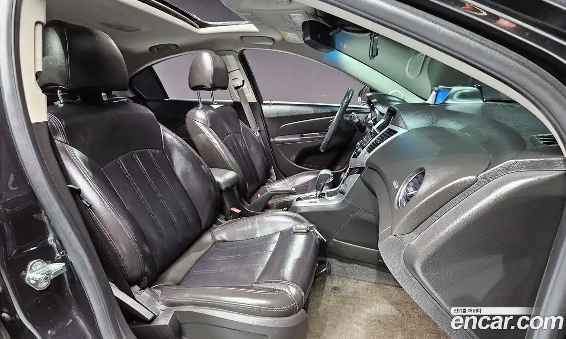 Chevrolet Cruze 2012 1.8 Автомат в Москве № 332855, фото 8