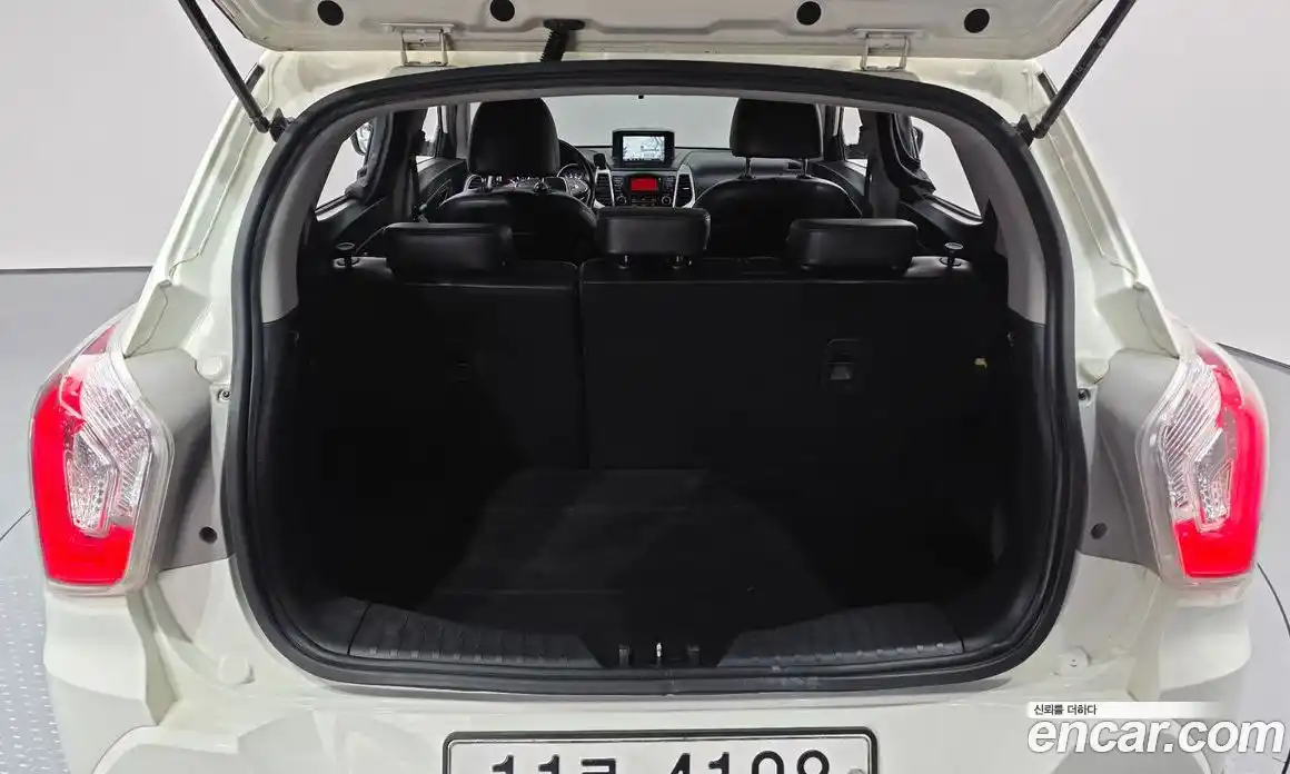 SsangYong TIBOLI 2016 1.6 Автомат в Москве № 33582, фото 20