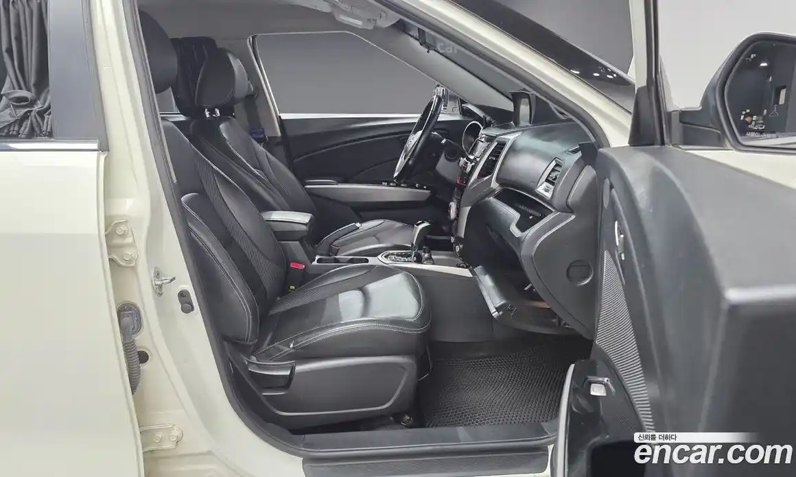 SsangYong TIBOLI 2016 1.6 Автомат в Москве № 33582, фото 10