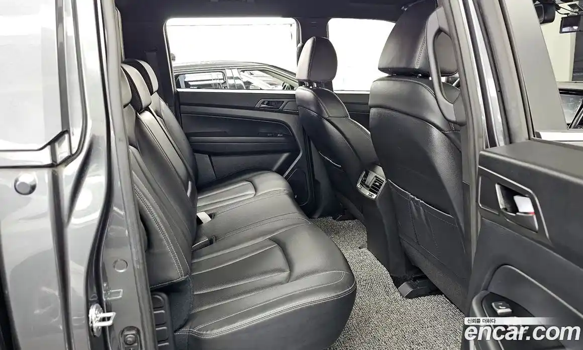 SsangYong Rexton 2022 2.2 Автомат в Москве № 34602, фото 2