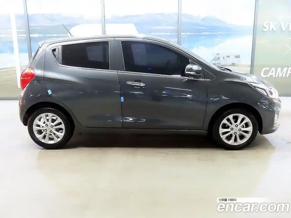 Chevrolet Spark 2020 1.0 Автомат в Москве № 38001, фото 3