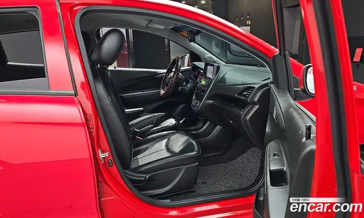 Chevrolet Spark 2016 1.0 Автомат в Москве № 38063, фото 6