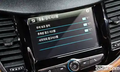 Chevrolet Trax 2017 1.4 Автомат в Москве № 40245, миниатюра 12