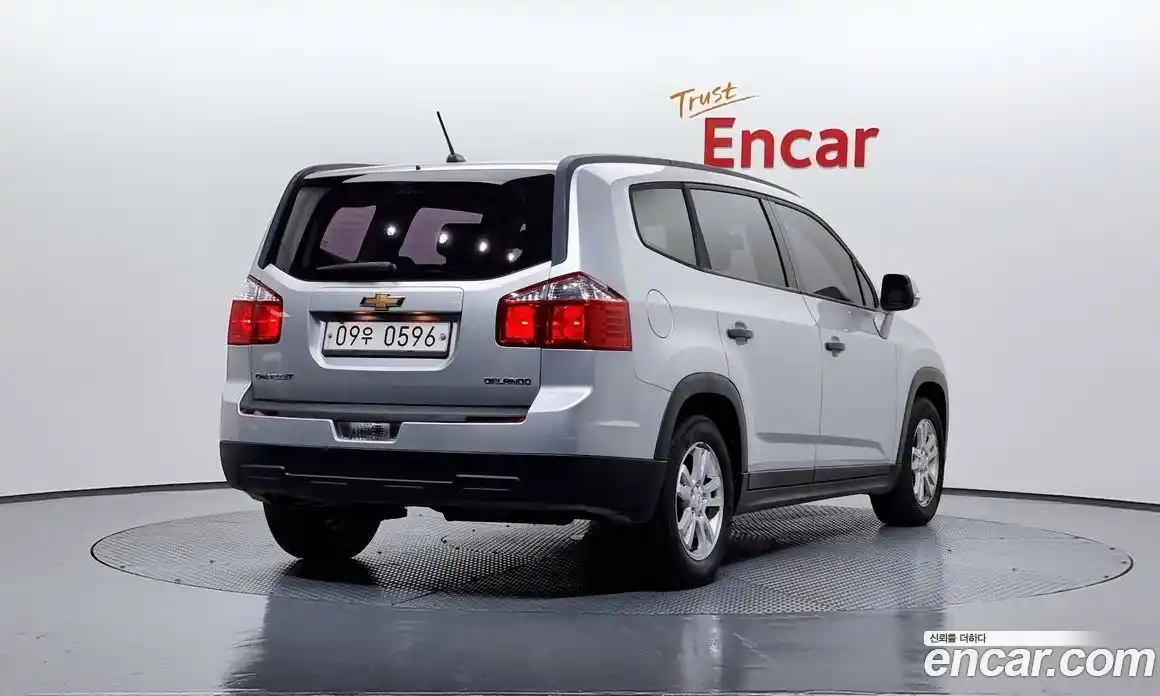 Chevrolet Orlando 2016 2.0 Автомат в Москве № 40870, фото 1