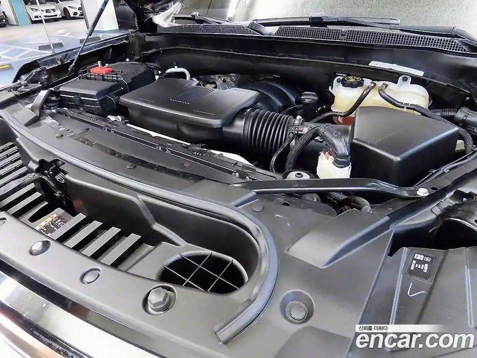 Chevrolet Tahoe 2022 6.2 Автомат в Москве № 41008, фото 19