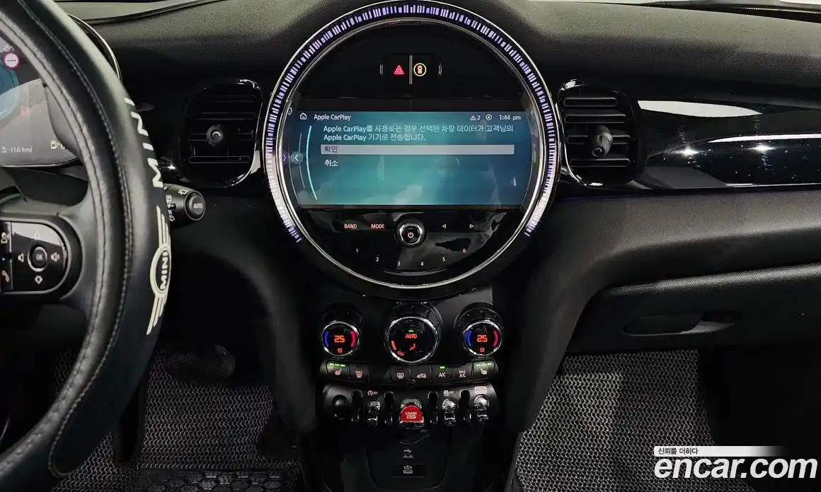 Mini Cooper 2023 1.5 Автомат в Москве № 416893, фото 14