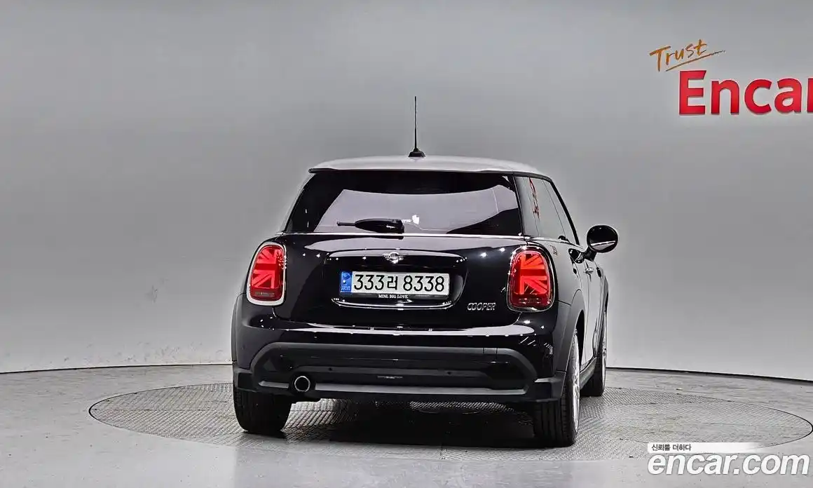 Mini Cooper 2023 1.5 Автомат в Москве № 416893, фото 4