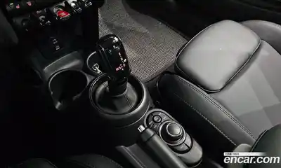 Mini Cooper 2023 1.5 Автомат в Москве № 416893, миниатюра 9