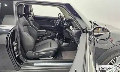 Mini Cooper 2023 1.5 Автомат в Москве № 416893, миниатюра 10