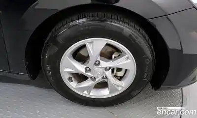 Hyundai Avante 2021 1.6 Автомат в Москве № 49286, миниатюра 2