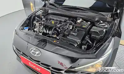 Hyundai Avante 2021 1.6 Автомат в Москве № 49286, миниатюра 10