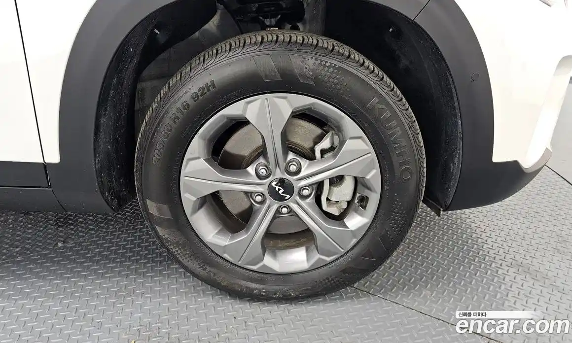 Kia Seltos 2025 1.6 Автомат в Москве № 54684, фото 9