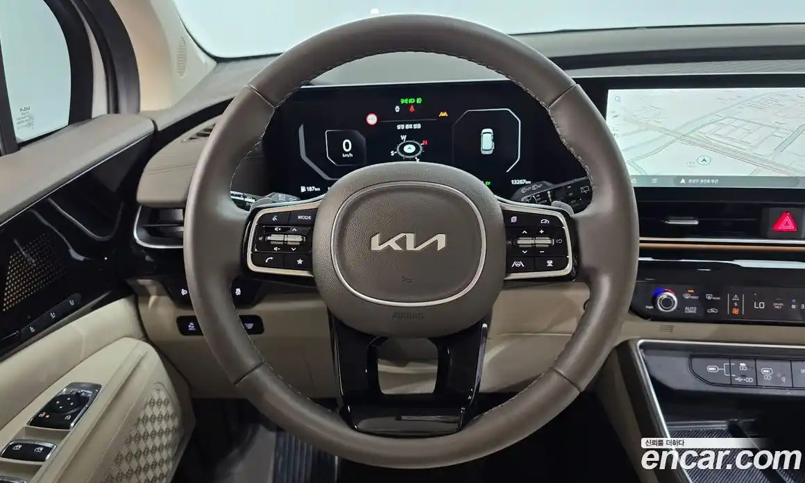 Kia Canival 2025 1.6 Автомат в Москве № 55291, фото 6