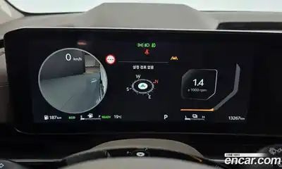 Kia Canival 2025 1.6 Автомат в Москве № 55291, миниатюра 9