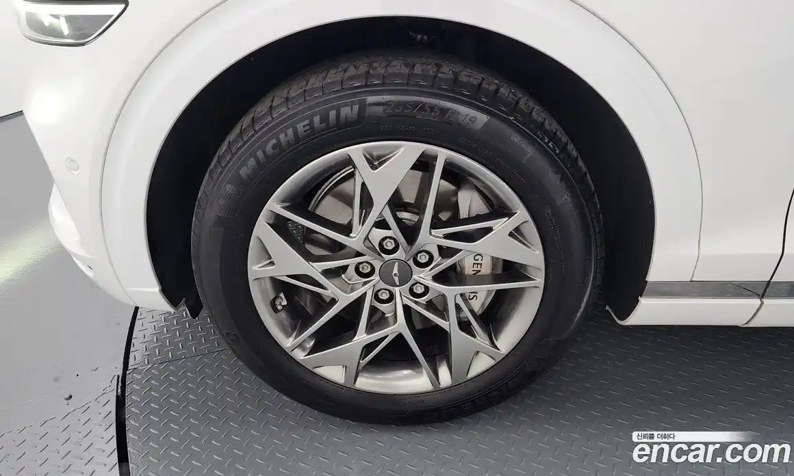 Genesis GV70 2023 2.5 Автомат в Москве № 56329, фото 1