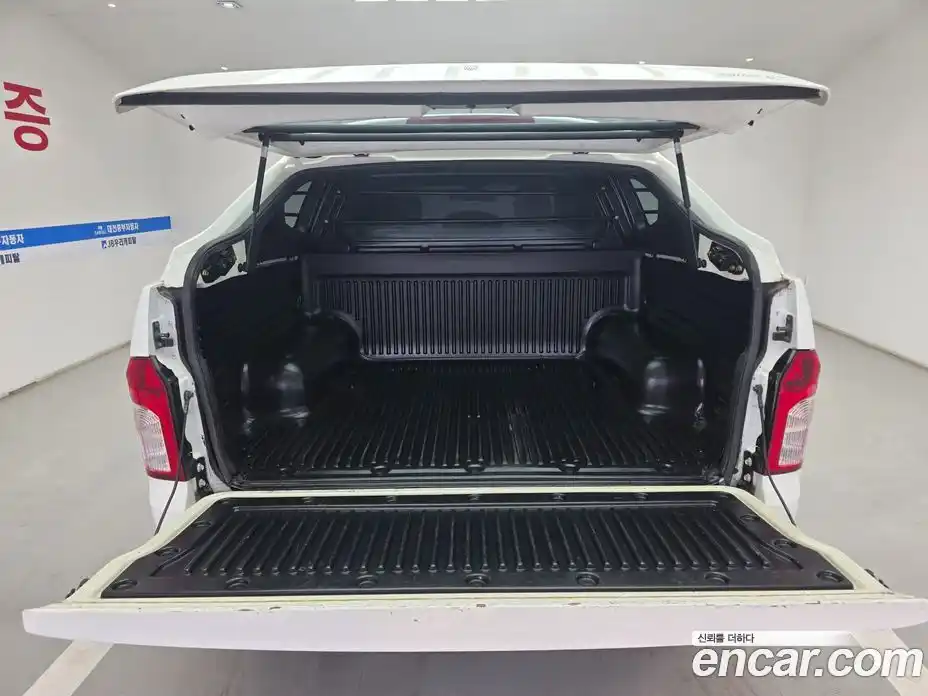 SsangYong Korando 2014 2.0 Автомат в Москве № 66657, фото 13