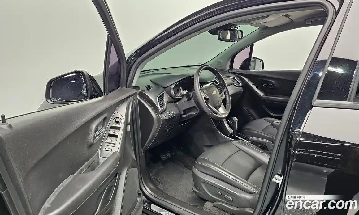 Chevrolet Trax 2019 1.4 Автомат в Москве № 70663, фото 11