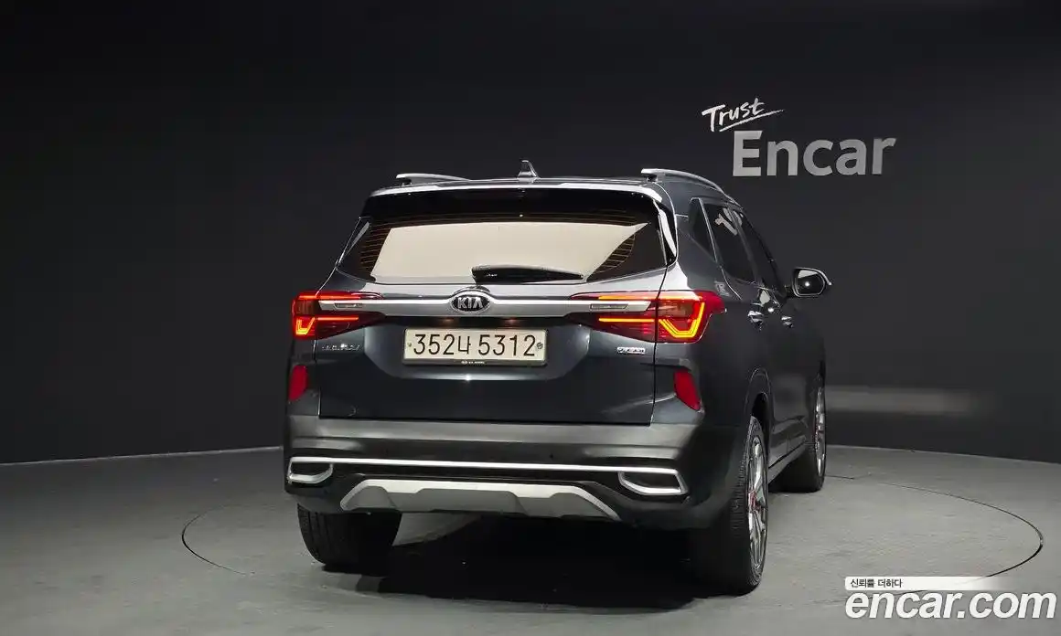 Kia Seltos 2020 1.6 Автомат в Москве № 74952, фото 4