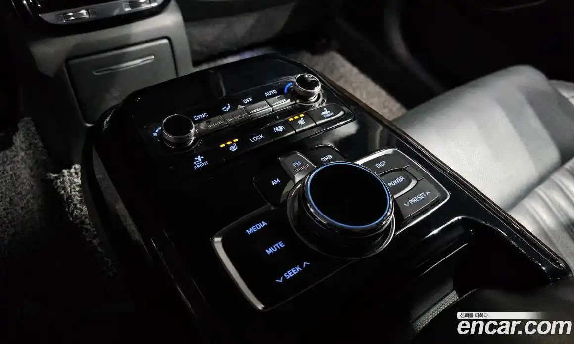 Genesis EQ900 2018 3.8 Автомат в Москве № 76477, фото 13