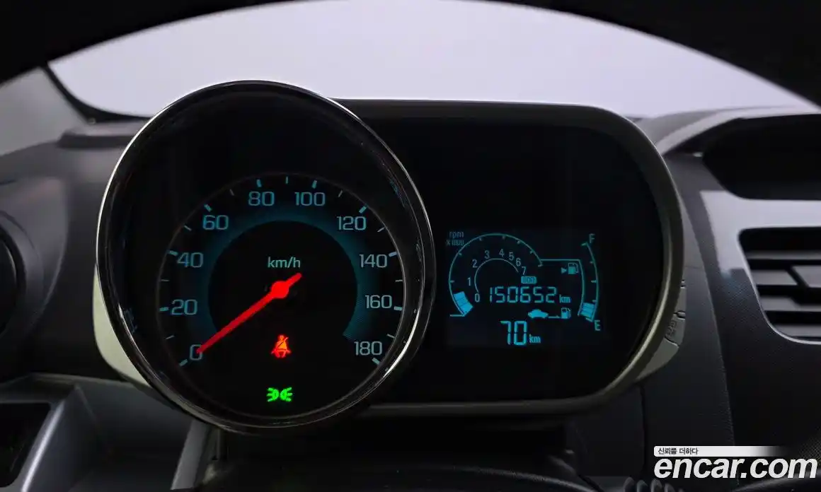 Chevrolet Spark 2014 1.0 Автомат в Москве № 84715, фото 18