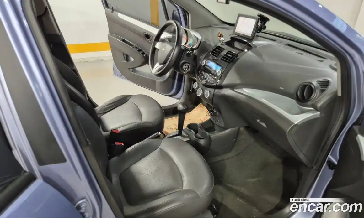 Chevrolet Spark 2014 1.0 Автомат в Москве № 93960, фото 15